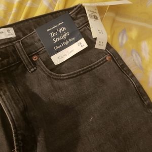 Abercrombie Curve Love 90's Straight Leg Jeans